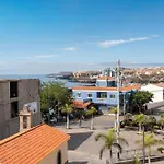 Διαμέρισμα Two Bedroom With Sea View In Abrigos *