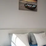 Two Bedroom With Sea View In Abrigos Los Abrigos