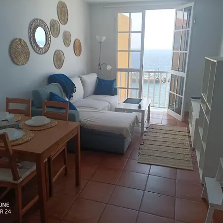 Appartement Two Bedroom With Sea View In Abrigos