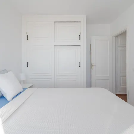 Lägenhet Two Bedroom With Sea View In Abrigos
