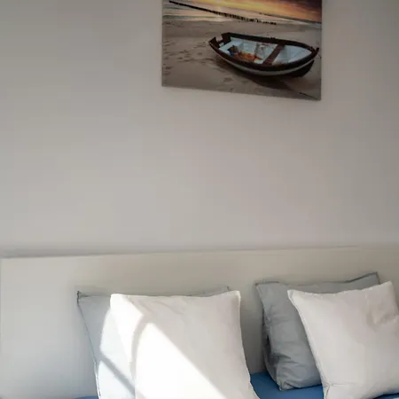 Two Bedroom With Sea View In Abrigos Los Abrigos